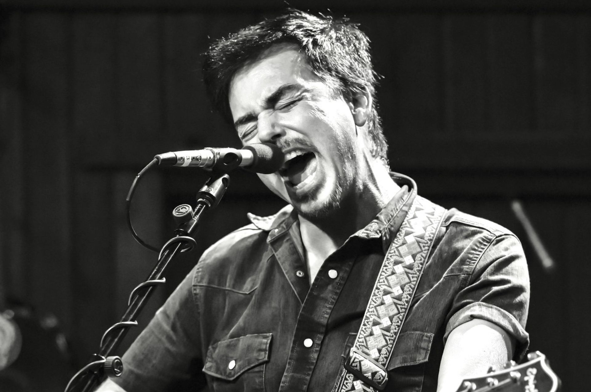 AJ Vallejo - Live Music at the Water Trough